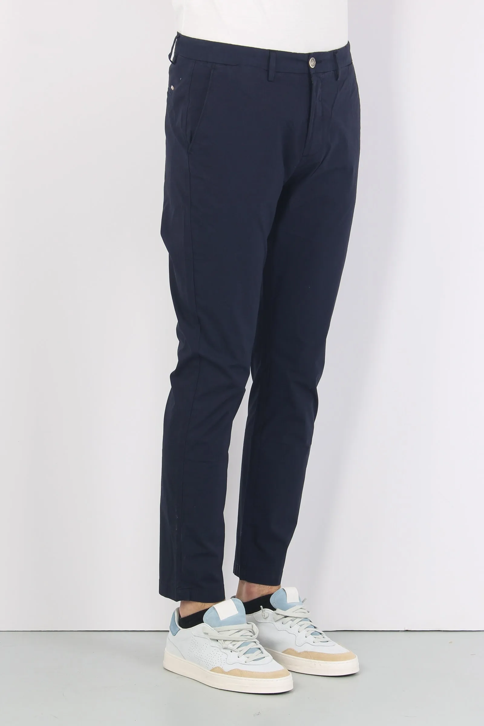 Chino Leggero Navy