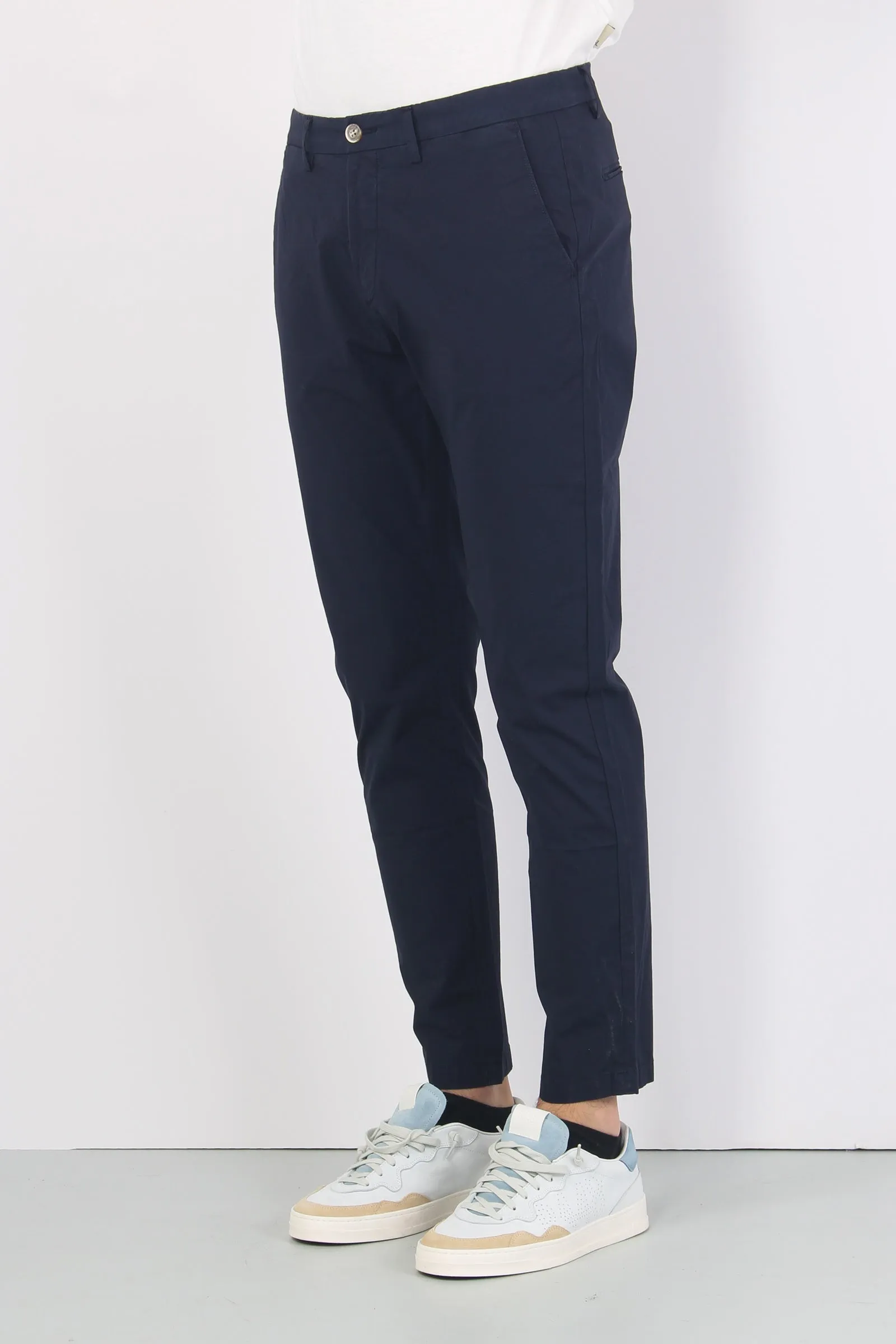 Chino Leggero Navy