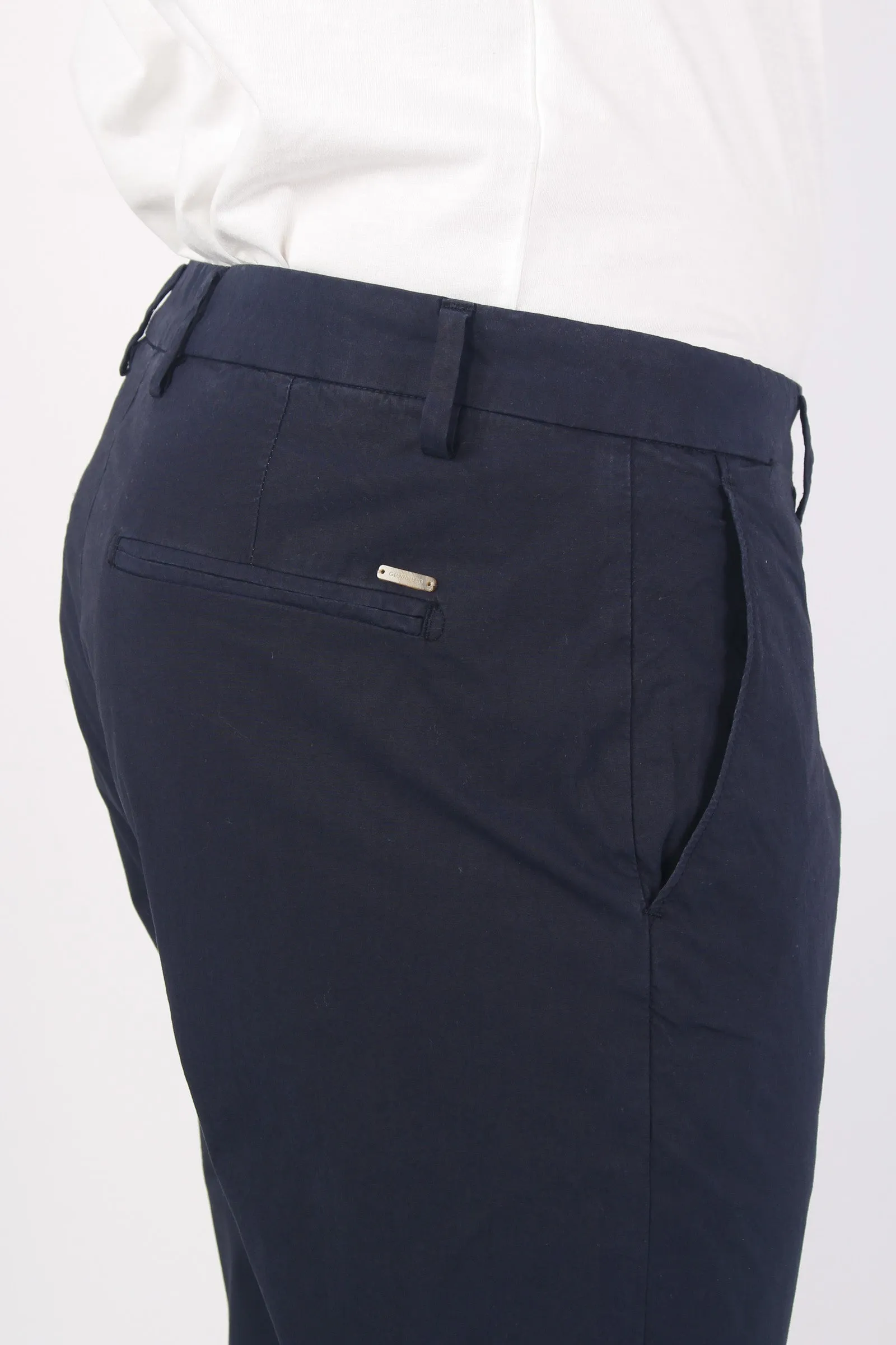 Chino Leggero Navy