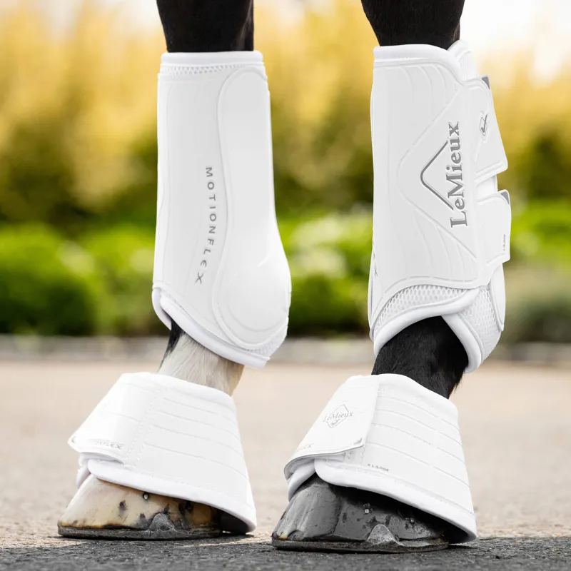 LeMieux Motionflex Overreach Boots - White