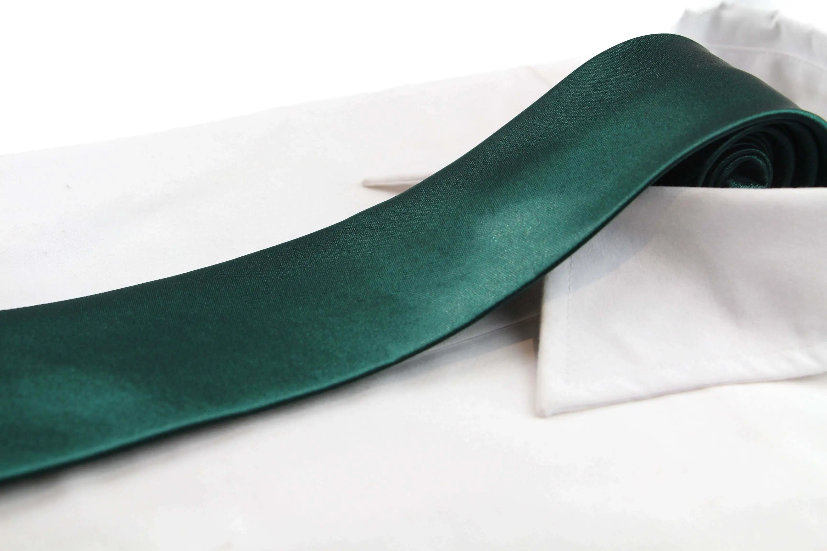 Mens Bottle Green 8cm Plain Neck Tie