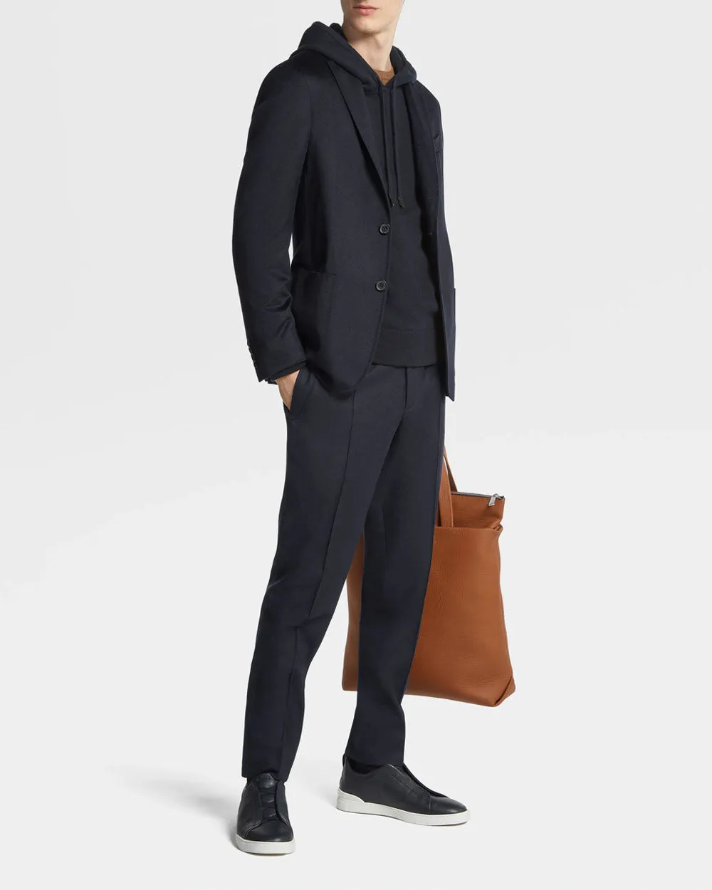 Navy Blue Oasi Cashmere Solid Sportcoat