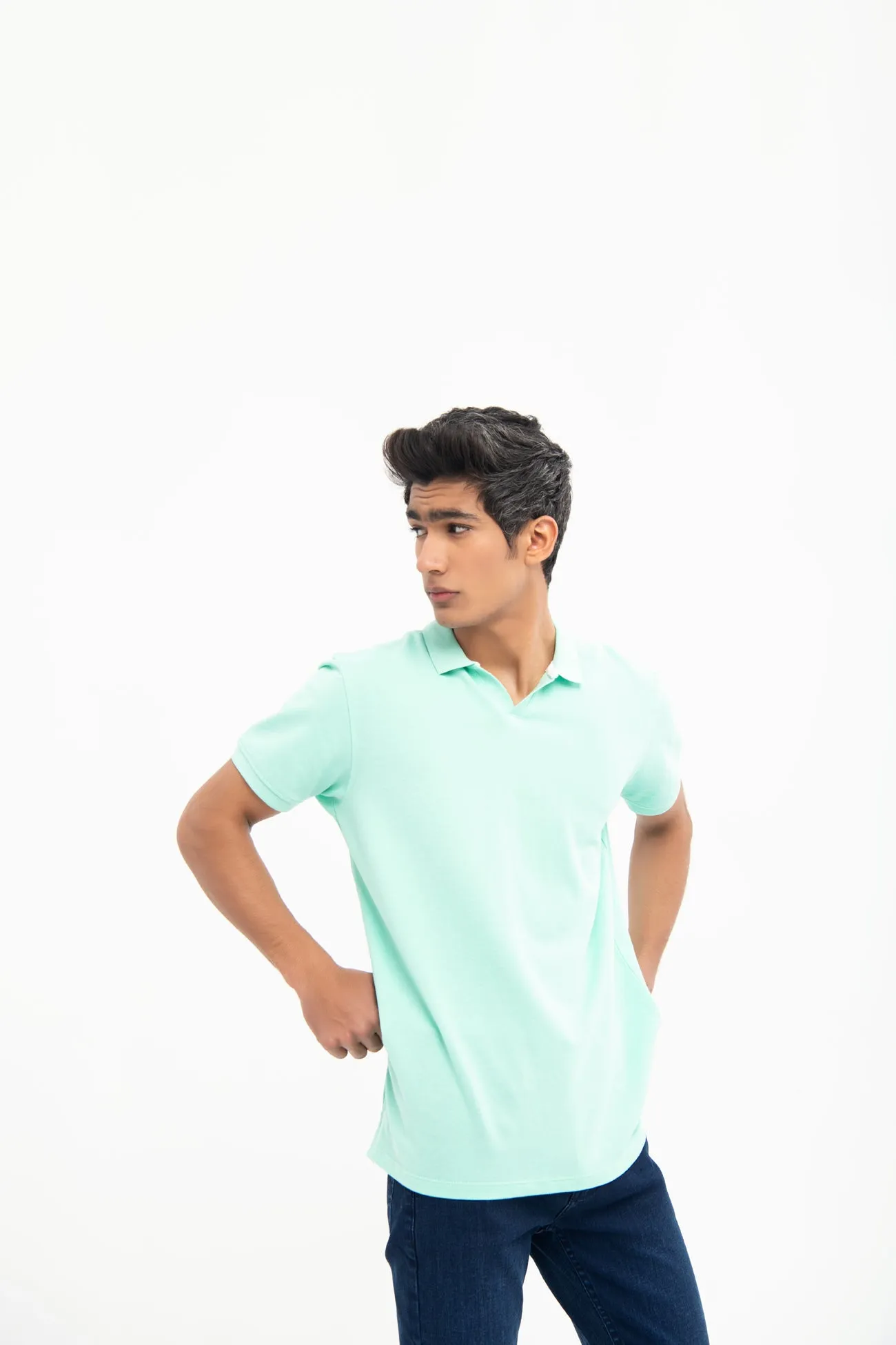 V NECK REGULAR FIT COTTON POLO SHIRT